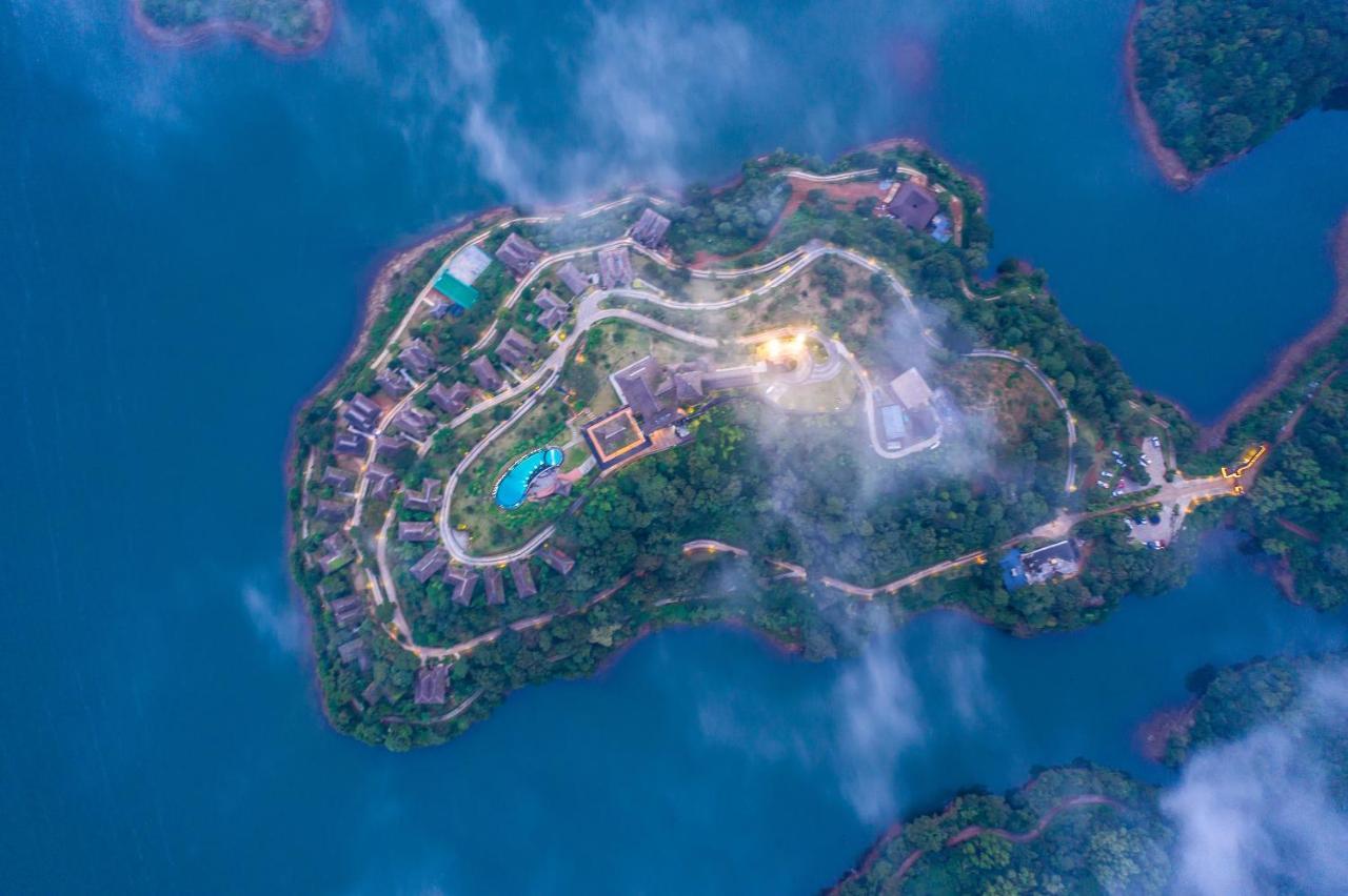 Mountain Shadows Resort واياناد المظهر الخارجي الصورة